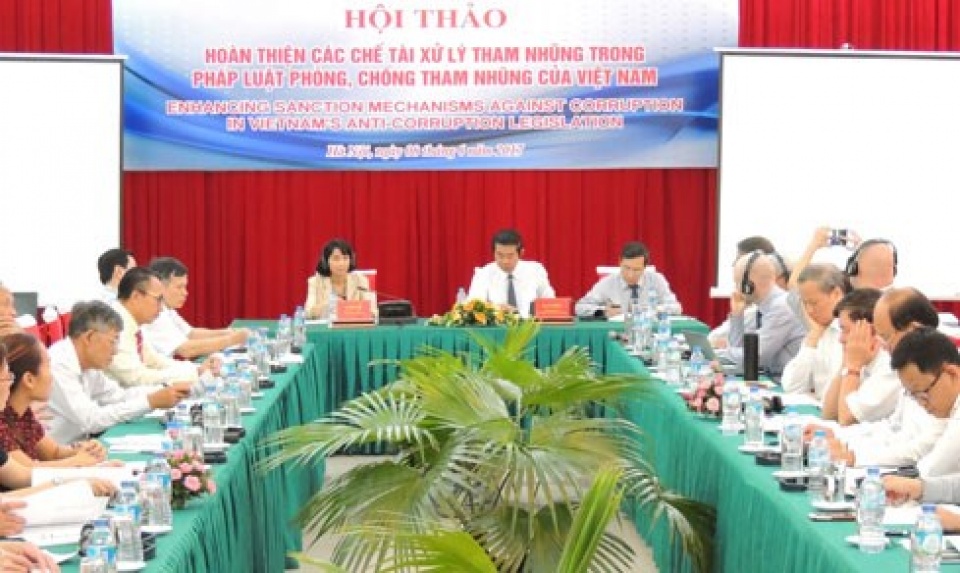 seminar seeks to improve vietnams sanctions against corruption