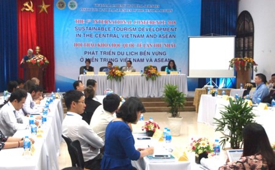 conference looks to develop tourism in asean central vietnam