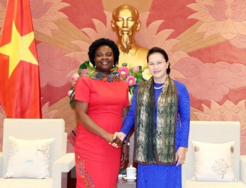 NA Chairwoman receives WB Vice President for East Asia & Pacific