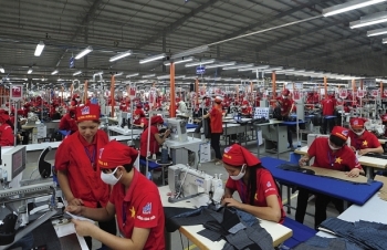 Fitch Ratings: Vietnam succeeds in lowering public debt