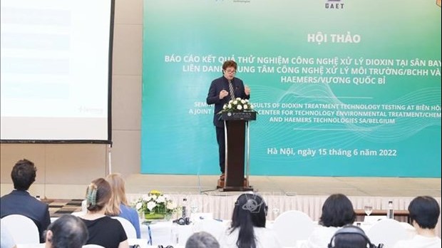 Belgium assists Vietnam seek dioxin treatment technology at Bien Hoa airport