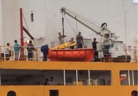 vietnamese sailors on malaysian sunk ship rescued