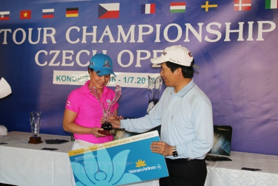 golf tournament of ovs in czech attracts large number of players