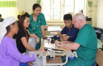 US volunteer doctors offer free health checkups to Cao Bang’s poor