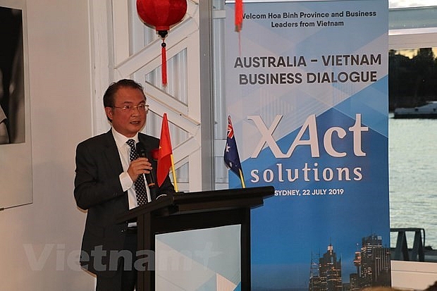 best time for australian investors to enter vietnam dialogue