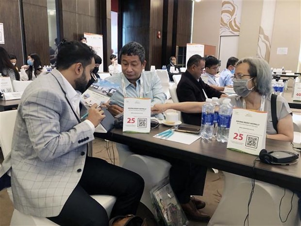 200 Vietnamese, Indian medical firms join annual networking event