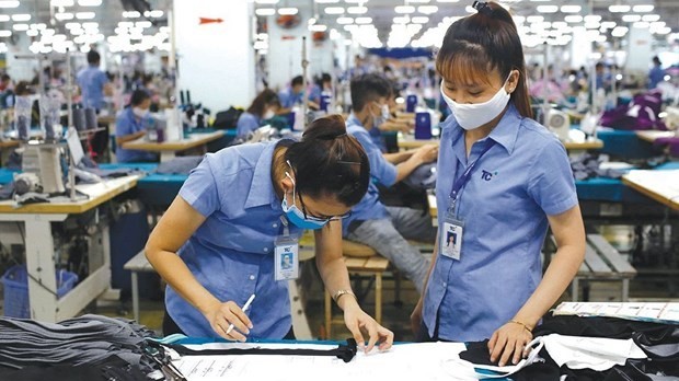 Textile-garment exports hoped to reach 43 billion USD this year: VITAS