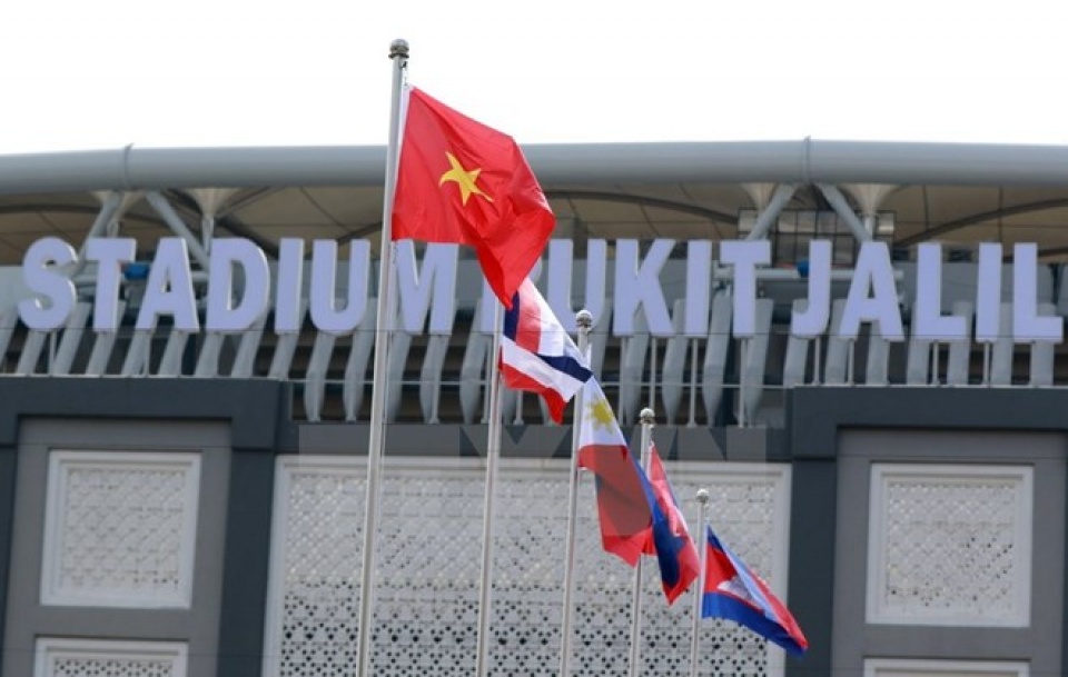 vietnamese flag flies at sea games 29