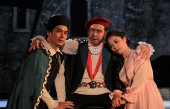 Vietnam’s drama theatre troupe on tour in Europe