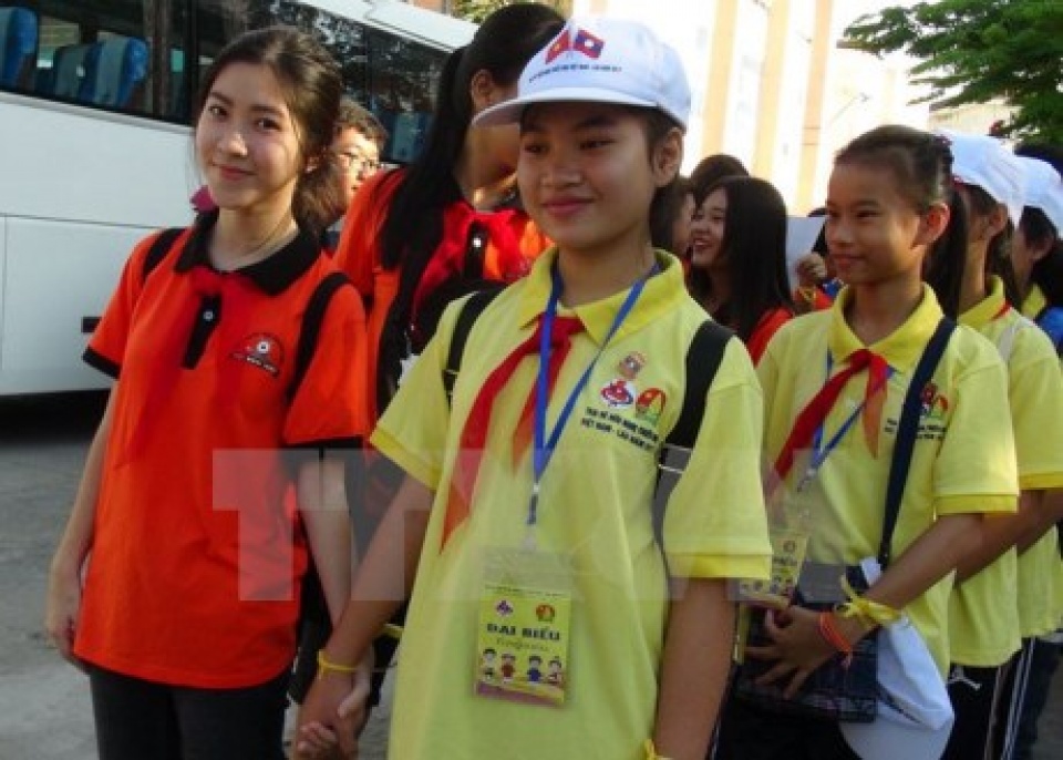 children exchanges promote vietnam laos friendship