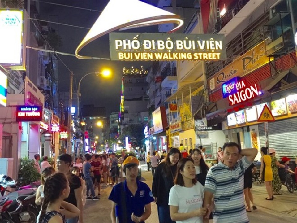 hcm city bui vien pedestrian street opens for tourists