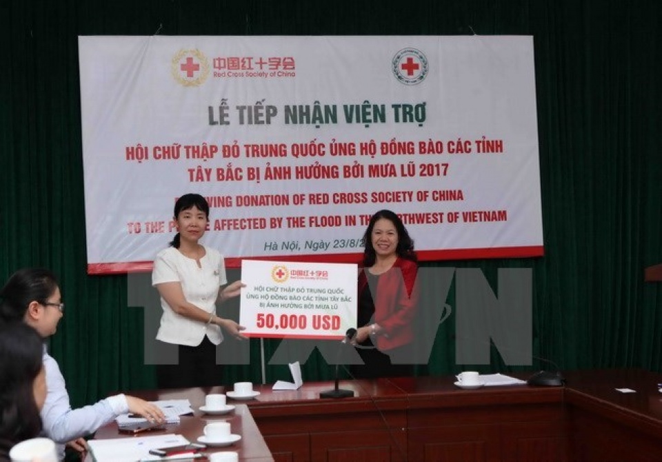 chinas red cross supports flood affected northern localities