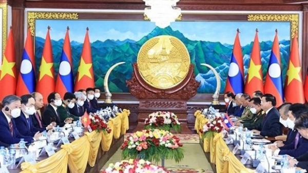 Top priority given to enhancing special Viet Nam-Laos ties: Leaders