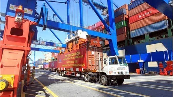 Vietnam's strategy to develop merchant cargo fleet