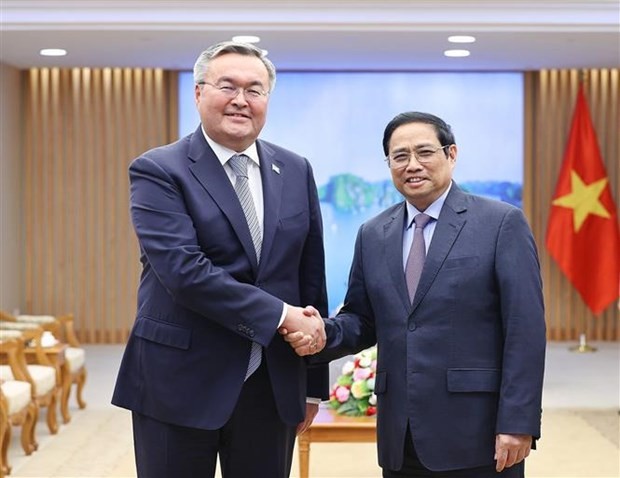 Vietnam treasures traditional ties, multifaceted cooperation with Kazakhstan: PM