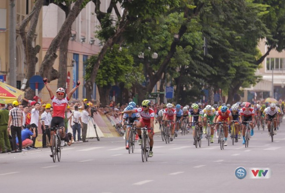 filipino racer wins second stage of vtv cycling tourney