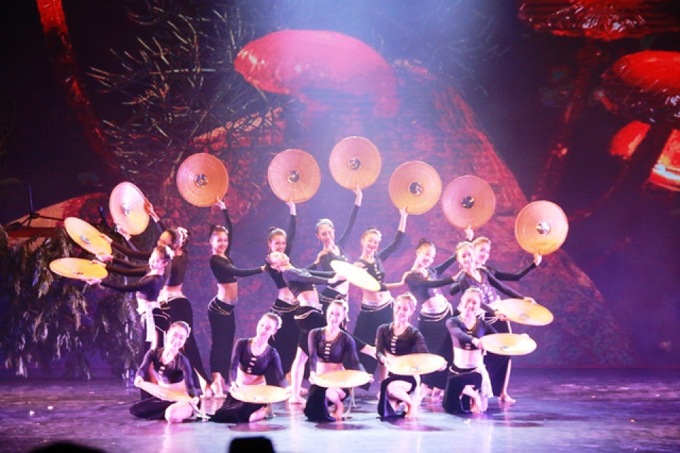World dance festival opens in Ninh Binh world dance festival opens in ninh binh