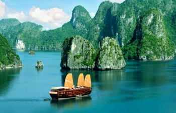 Quang Ninh fosters tourism cooperation with Chinese locality