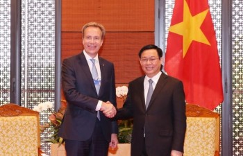 WEF willing to back Vietnam’s digital economy: WEF President