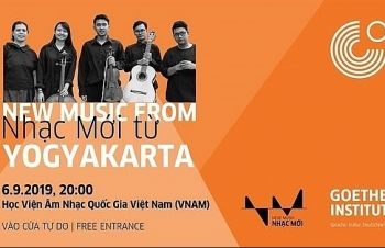 Indonesian ensemble performs contemporary music in Ha Noi