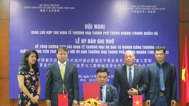 VIETRADE, Chinese Chongqing city ink MoU to foster economic partnership