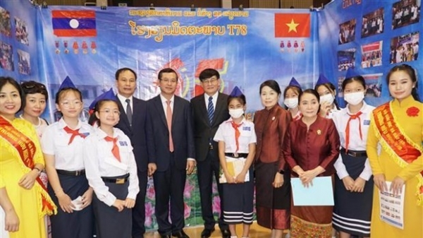 Vietnam, Laos boost education cooperation