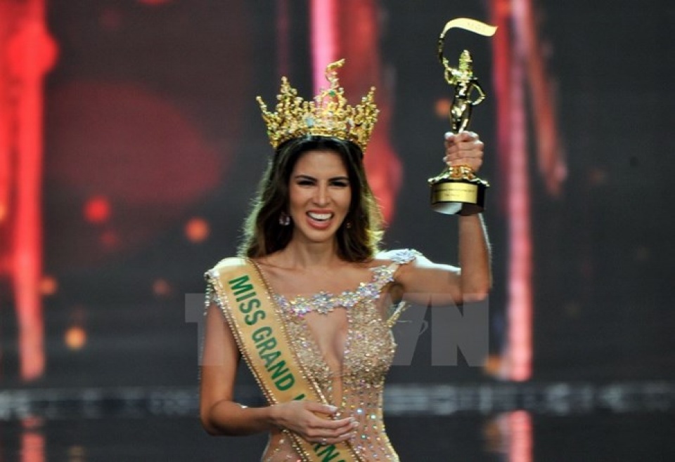 Peruvian wins Miss Grand International 2017 peruvian wins miss grand international 2017