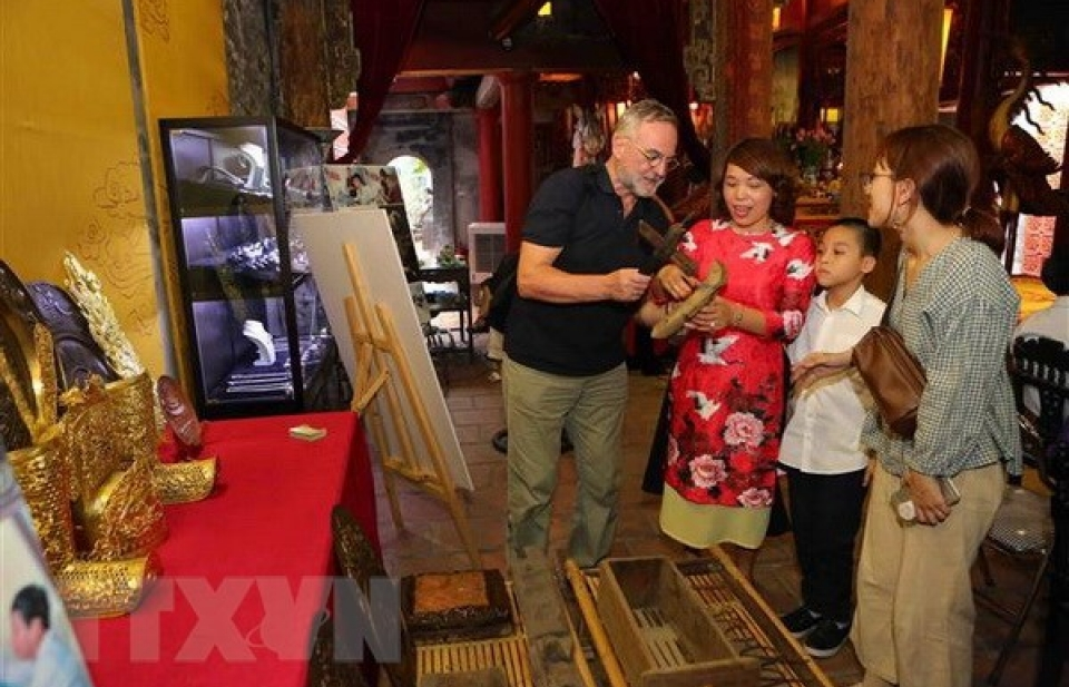 Cultural activities celebrate Ha Noi’s liberation anniversary