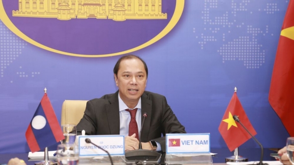 Deputy ministerial-level Vietnam-Laos political consultation held