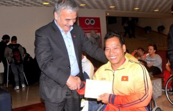 Vietnamese weightlifter breaks world record at World Para Championship