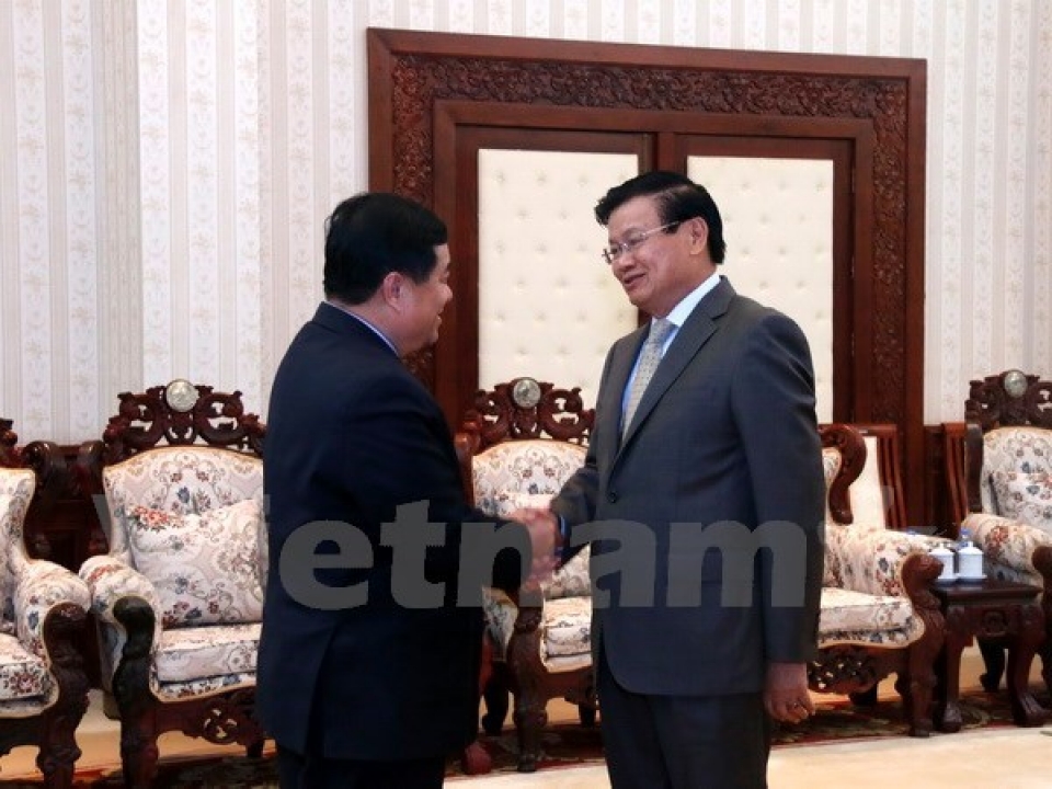 laos still attractive to vietnamese investors minister
