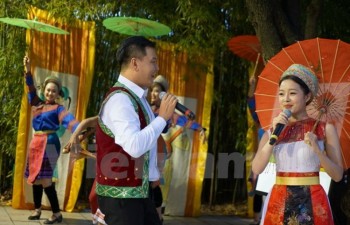 Vietnam holds art performance in Sydney