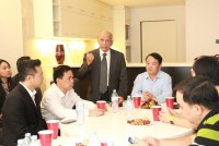 vietnamese expats from laos thailand meet in hcm city