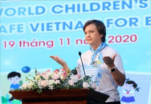 Lao top legislator wraps up official visit to Viet Nam