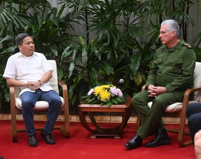 Cuban leader treasures Vietnamese businesses Cuban leader treasures Vietnamese businesses
