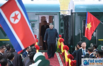 DPRK Chairman arrives at Dong Dang Station, beginning Vietnam visit