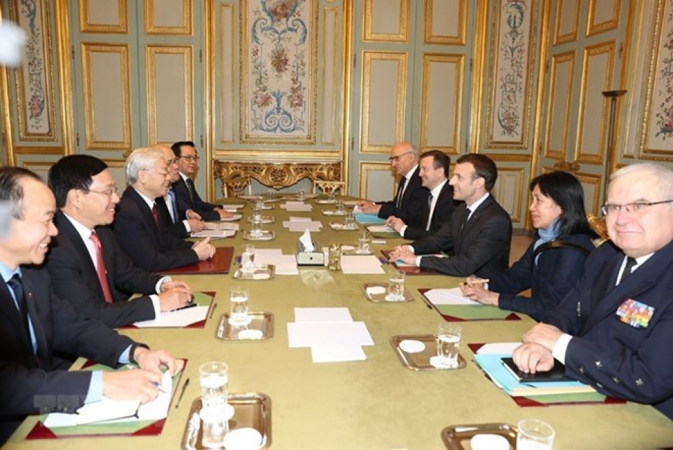 vietnamese party chief holds talks with french president