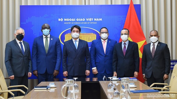 Việt Nam tiếp nhận bản sao Thư ủy nhiệm bổ nhiệm Đại sứ các nước