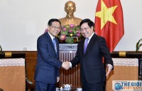 vietnam china look for stronger trade ties