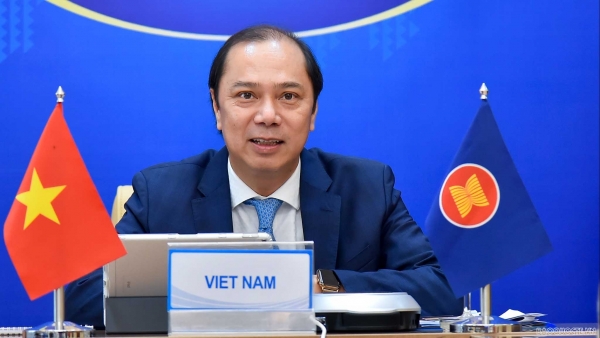 Viet Nam proposes ASEAN, China prioritise coordination in COVID-19 fight