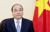 pm phuc vn signs deals worth nearly us 15 bln