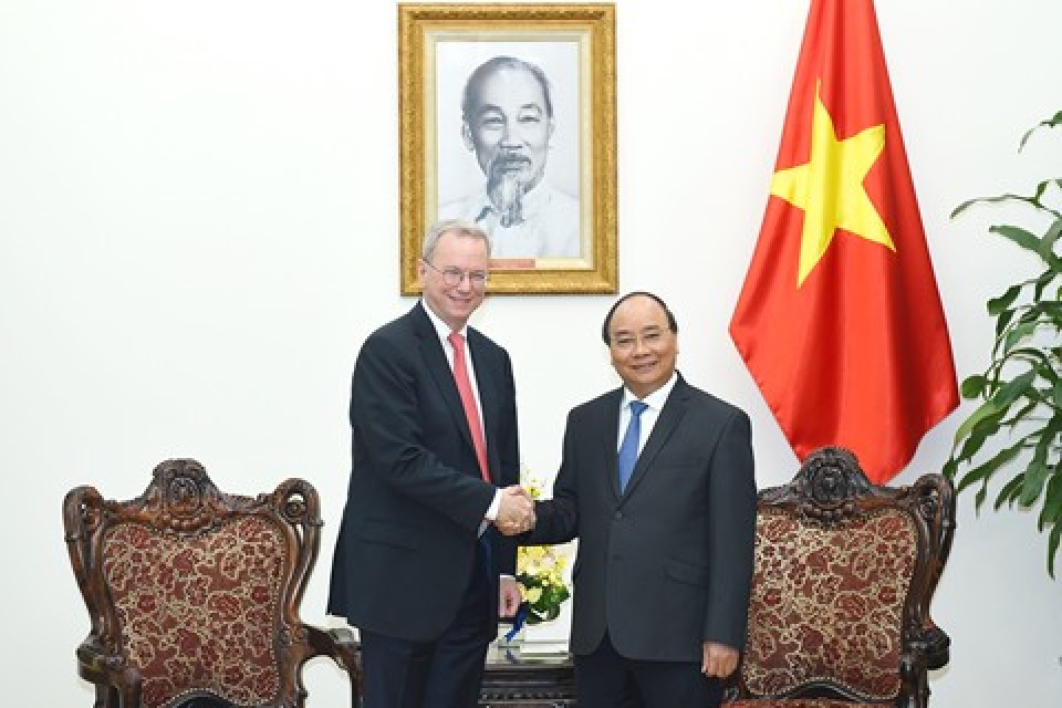 pm suggests google open representative office in vn