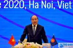 Prime Minister Nguyen Xuan Phuc calls for stronger ASEAN cooperation against COVID-19