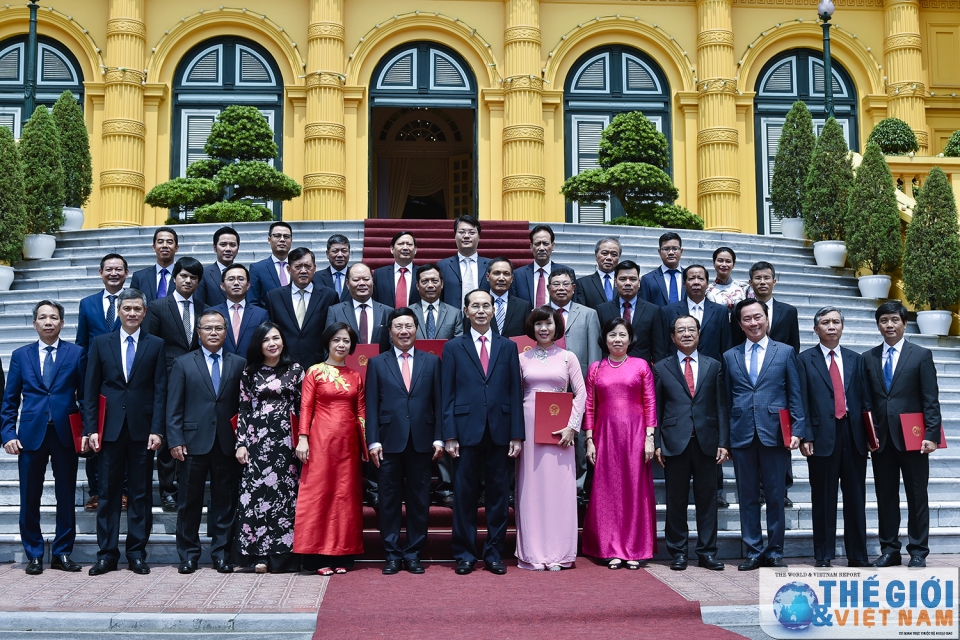 president asks new ambassadors to promote economic diplomacy