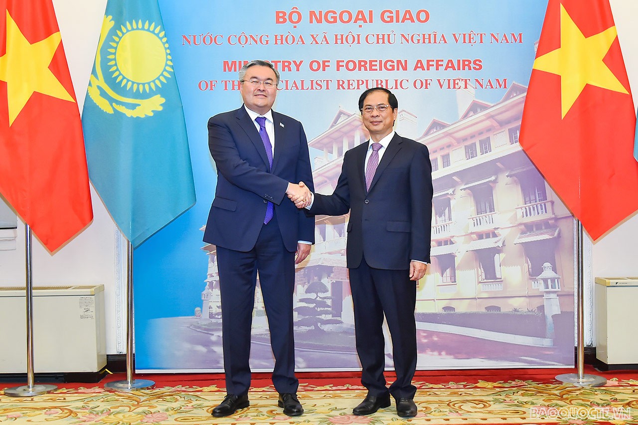 FM: Vietnam, Kazakhstan foster multi-faceted cooperation