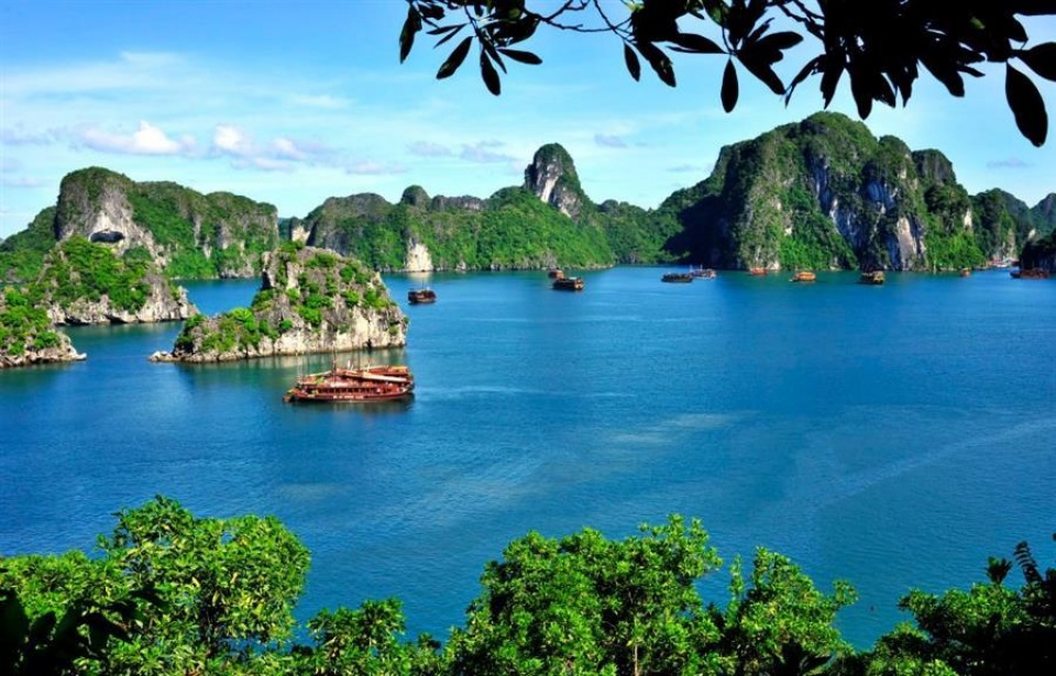 Ha Long Bay among top 25 most beautiful places in the world: CNN