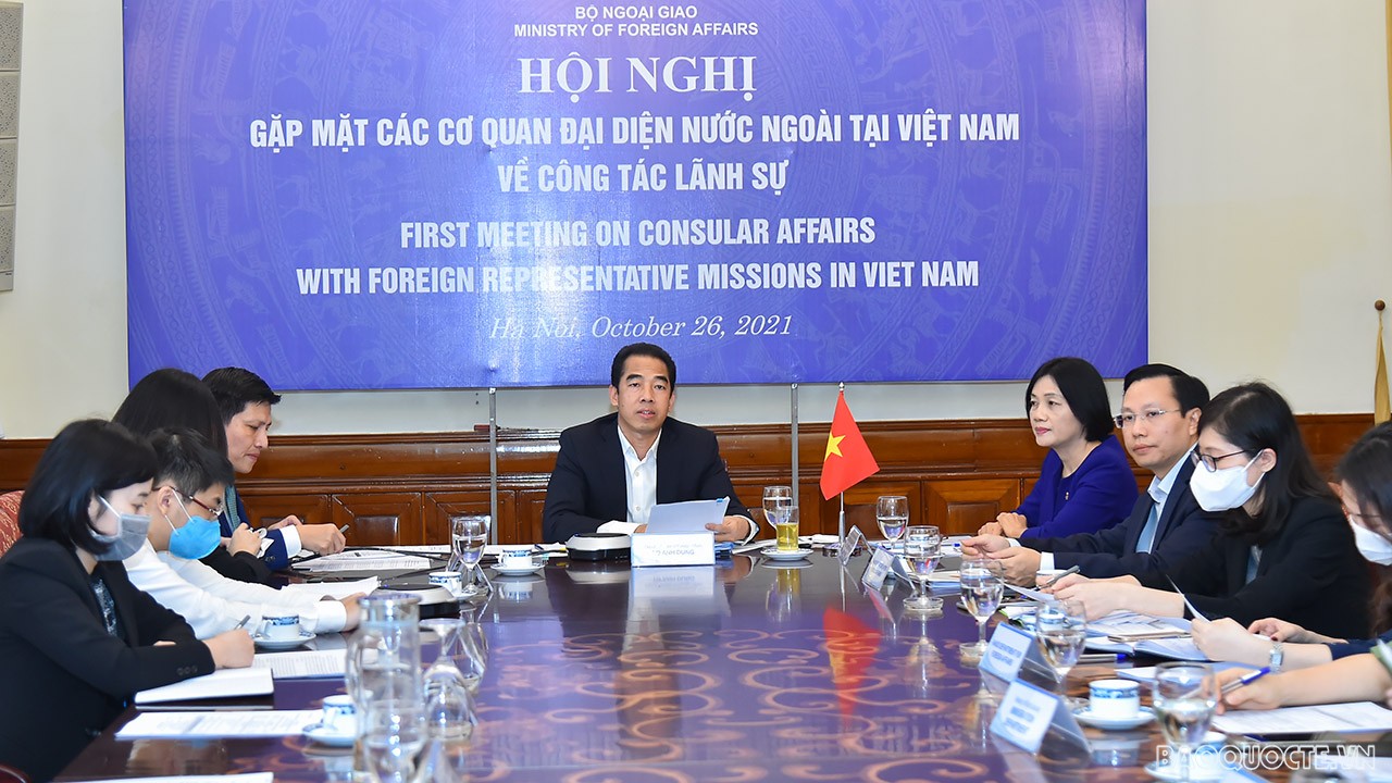Foreign representative bodies get updates about Vietnam’s consular policy