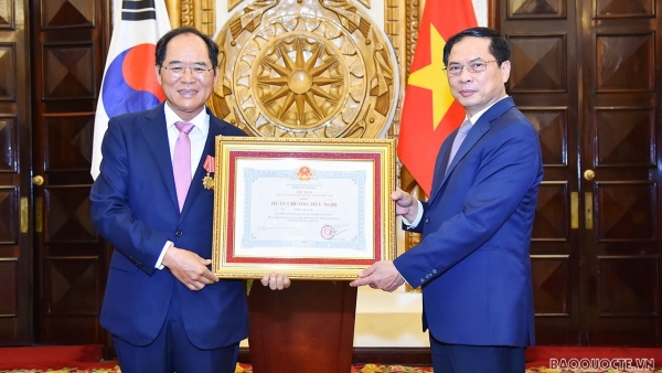 Friendship Order conferred on outgoing RoK Ambassador