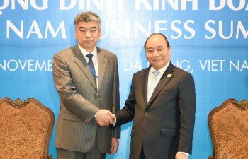 PM meets corporate executives on sidelines of VBS