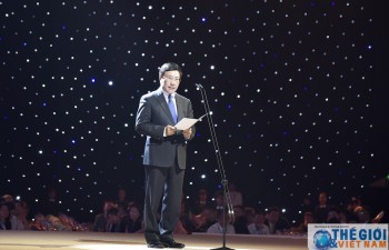 Foreign Minister delivers speech at CEO Summit Gala dinner